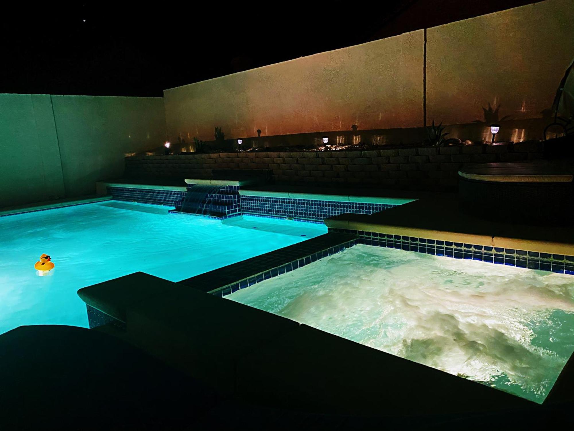 Amazing Heated Pool And Private Hot Tub 3Br In Heart Of Lv Villa Las Vegas Dış mekan fotoğraf